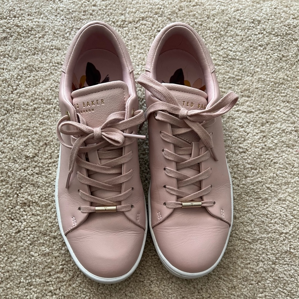 Ted Baker London Indre low top sneaker light pink leather